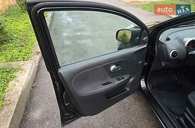 Хетчбек Nissan Note 2006 в Кам'янському