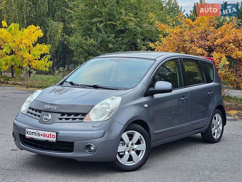 Хэтчбек Nissan Note 2008 в Хмельницком