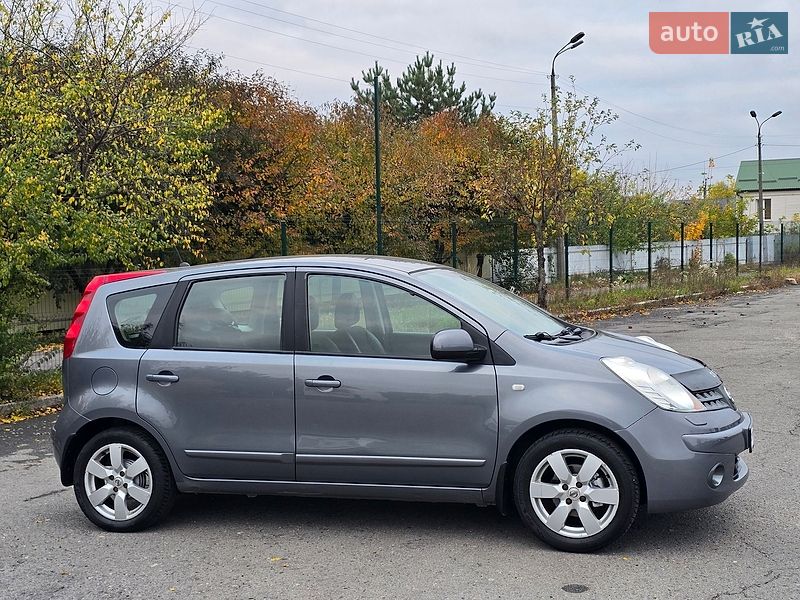 Хэтчбек Nissan Note 2008 в Хмельницком