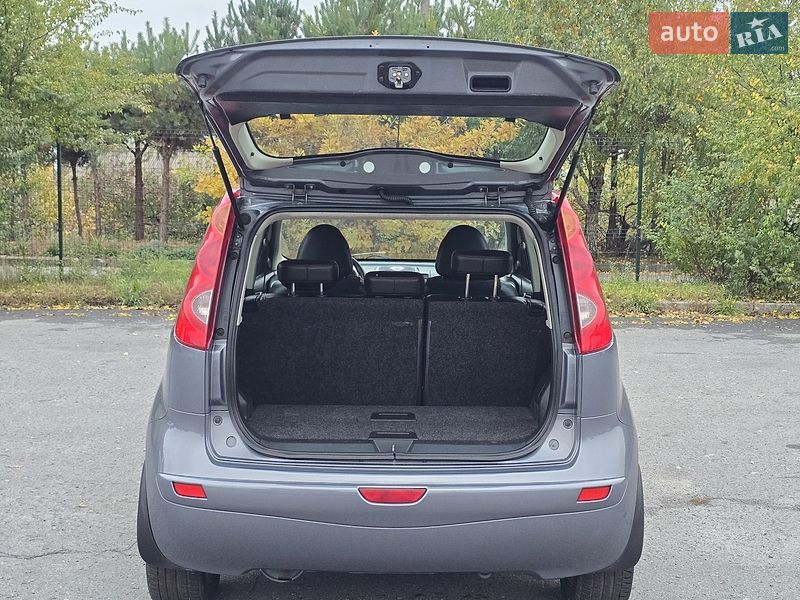 Хэтчбек Nissan Note 2008 в Хмельницком