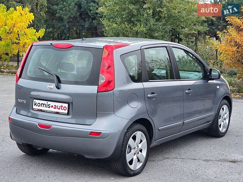 Хэтчбек Nissan Note 2008 в Хмельницком