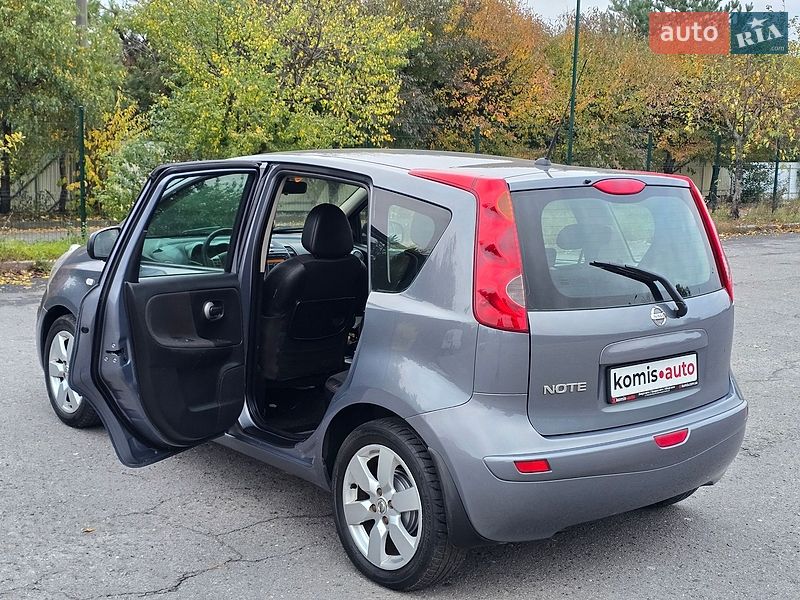 Хэтчбек Nissan Note 2008 в Хмельницком