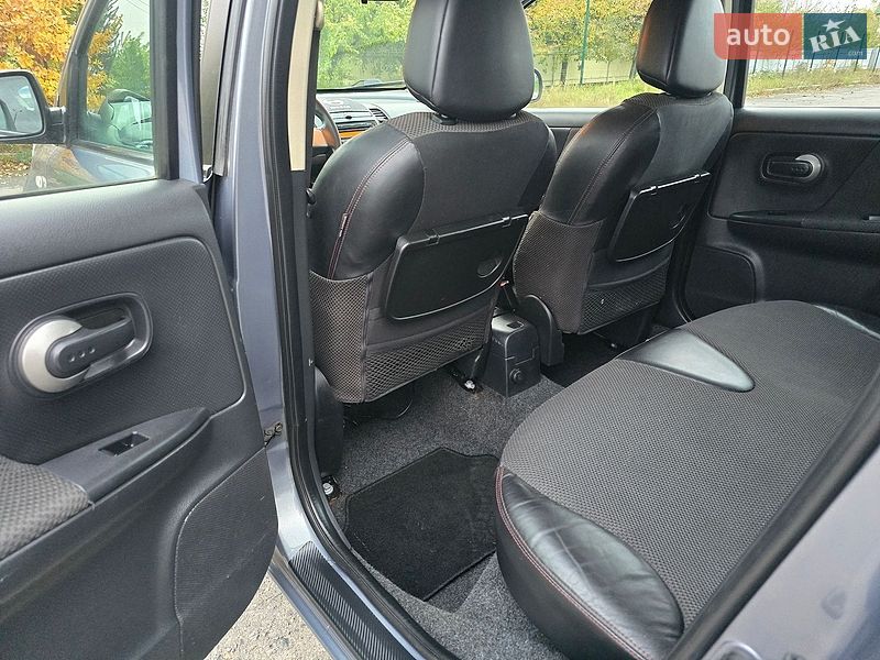 Хэтчбек Nissan Note 2008 в Хмельницком