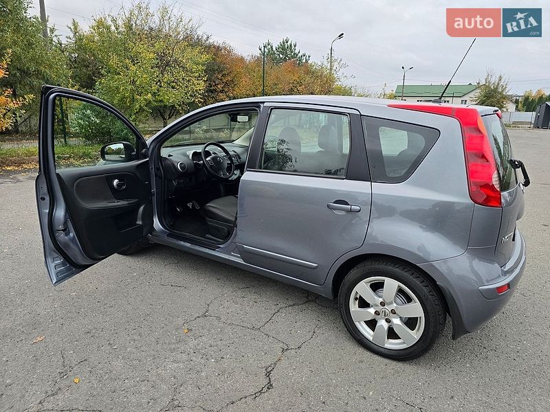 Хэтчбек Nissan Note 2008 в Хмельницком