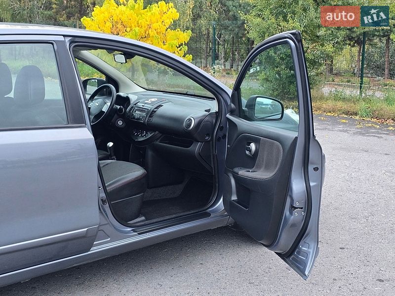 Хэтчбек Nissan Note 2008 в Хмельницком