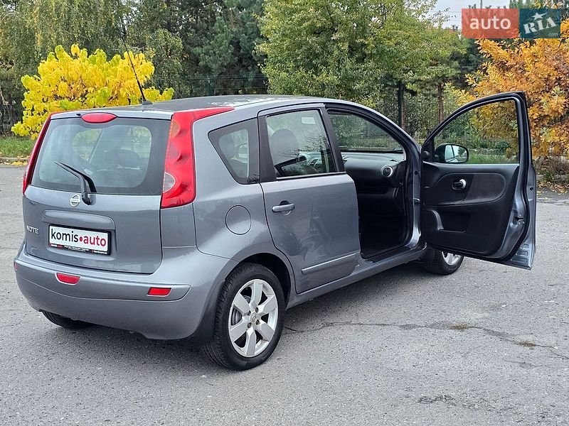 Хэтчбек Nissan Note 2008 в Хмельницком