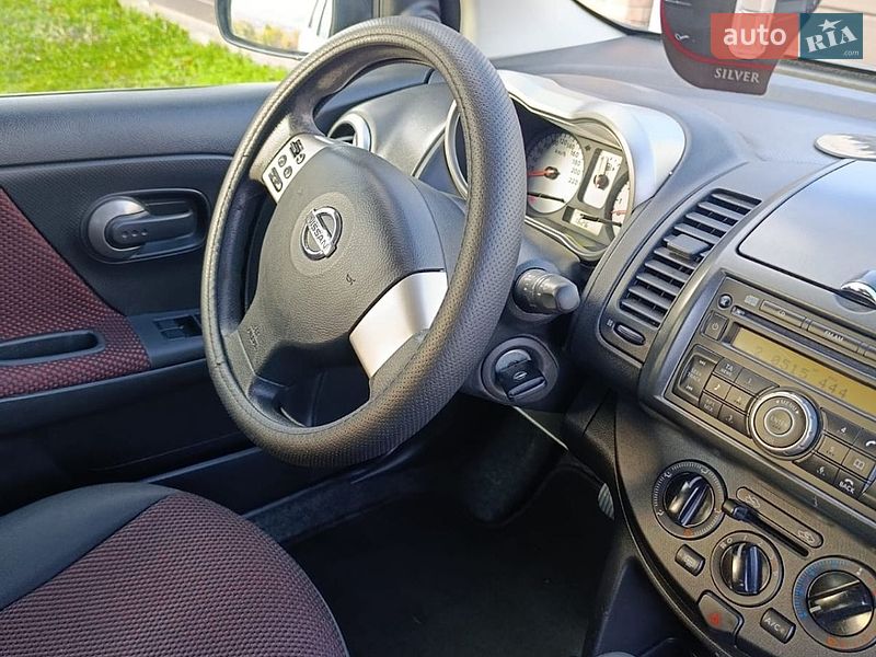 Хэтчбек Nissan Note 2008 в Черновцах