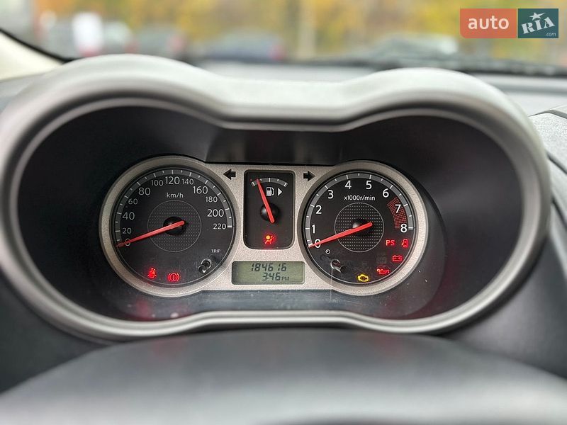 Хэтчбек Nissan Note 2006 в Луцке