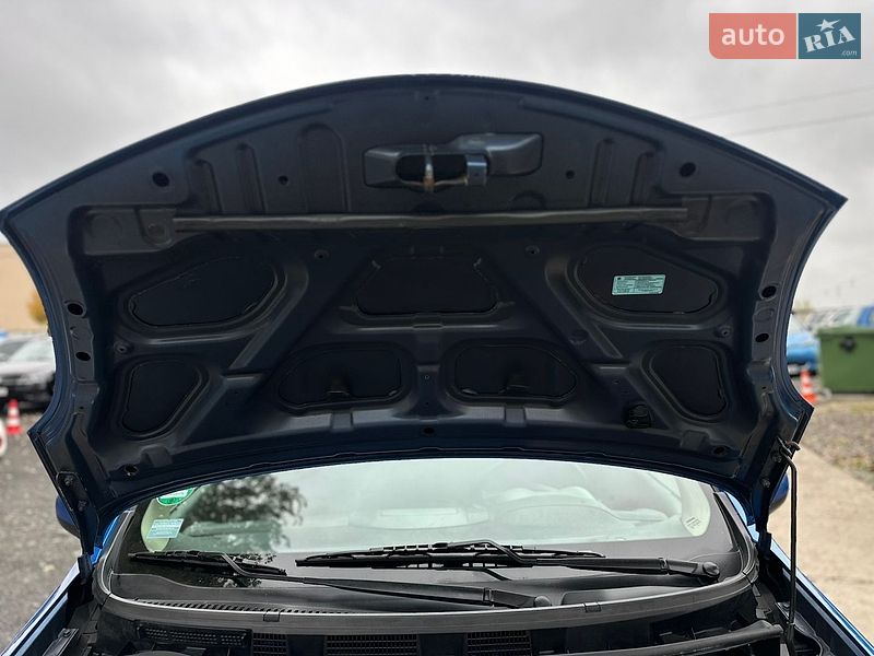Хэтчбек Nissan Note 2006 в Луцке