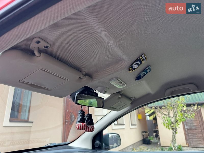 Хэтчбек Nissan Note 2007 в Ивано-Франковске