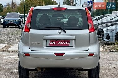 Хэтчбек Nissan Note 2010 в Киеве
