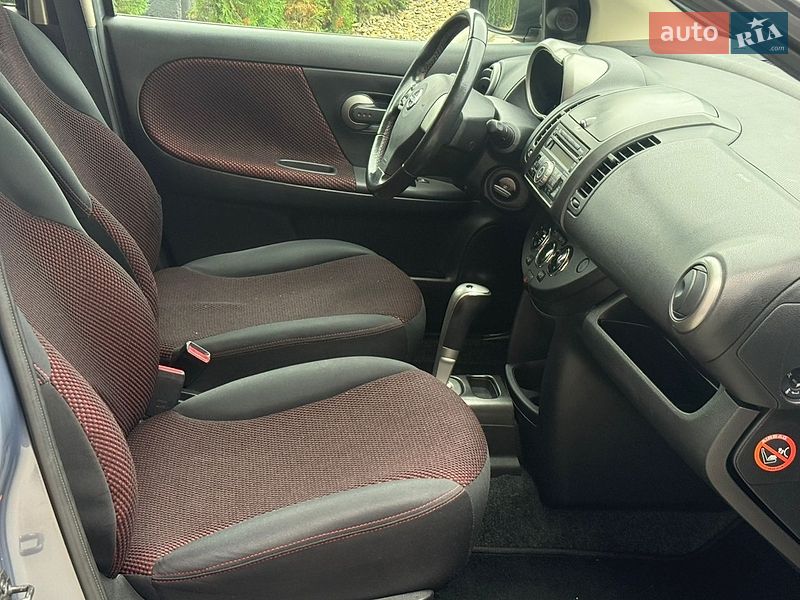 Хэтчбек Nissan Note 2007 в Дубно