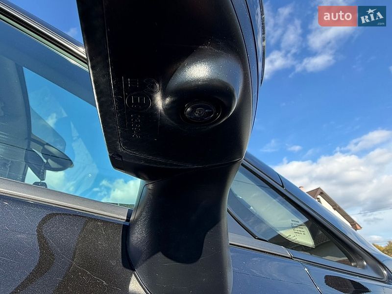 Хэтчбек Nissan Note 2014 в Львове