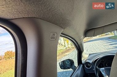 Хэтчбек Nissan Note 2014 в Львове