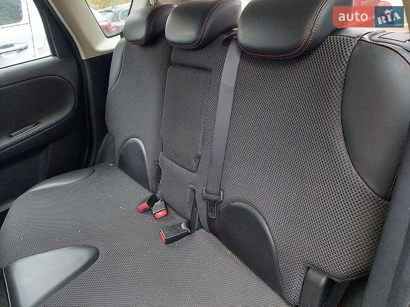 Хэтчбек Nissan Note 2008 в Киеве