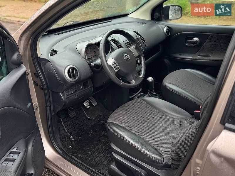 Хэтчбек Nissan Note 2008 в Киеве