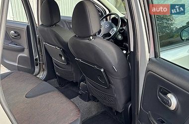 Хэтчбек Nissan Note 2009 в Полтаве