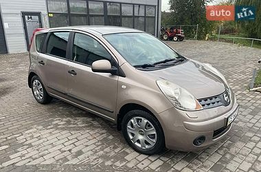 nissan note 2008 в Чернівці від професійного продавця Oleg