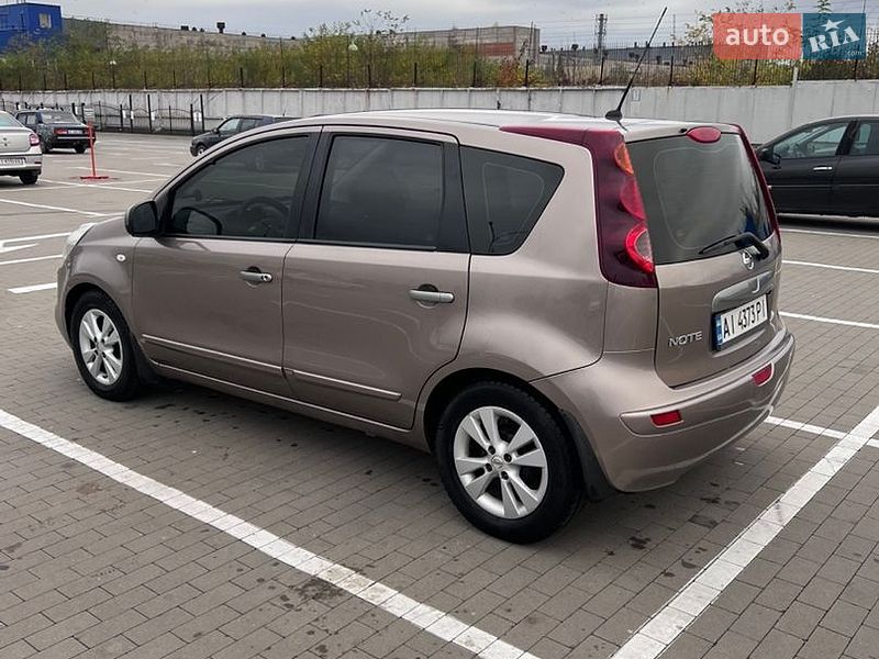 Хэтчбек Nissan Note 2011 в Белой Церкви фото 3 Хэтчбек Nissan Note 2011 в Белой Церкви