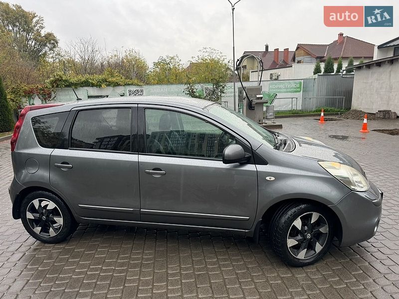 Хэтчбек Nissan Note 2012 в Ивано-Франковске фото 7 Хэтчбек Nissan Note 2012 в Ивано-Франковске