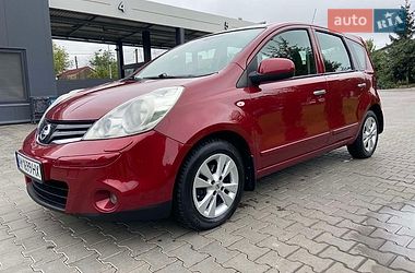 Хэтчбек Nissan Note 2011 в Житомире