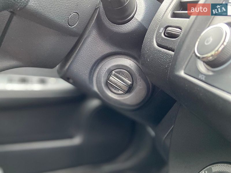 Хэтчбек Nissan Note 2011 в Житомире