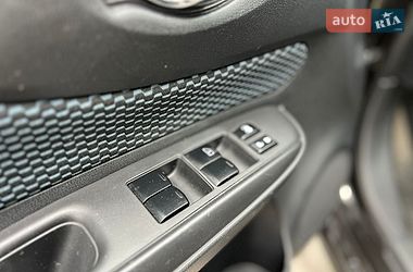 Хэтчбек Nissan Note 2014 в Львове фото 25 Хэтчбек Nissan Note 2014 в Львове