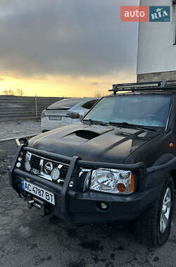 Пикап Nissan NP300 2013 в 