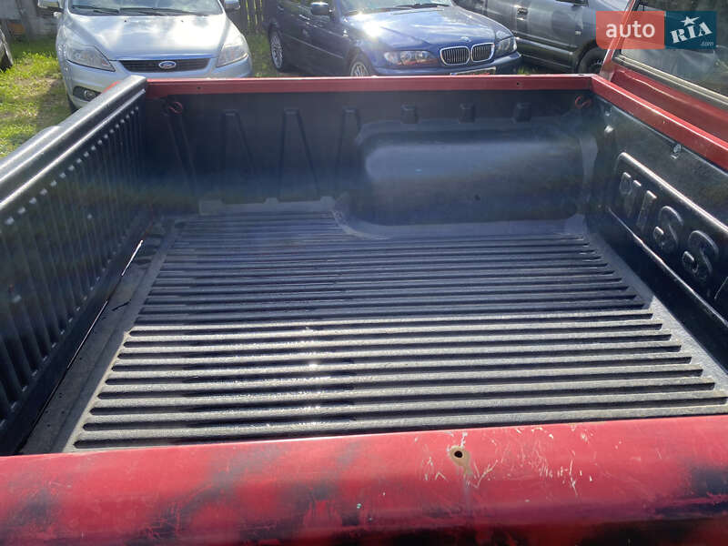 Пікап Nissan NP300 2008 в Києві