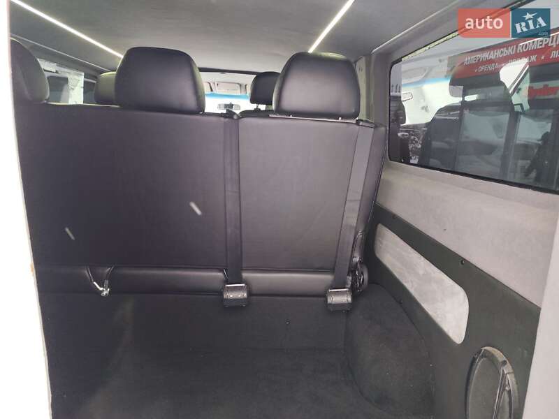 Грузовой фургон Nissan NV1500 2017 в Киеве