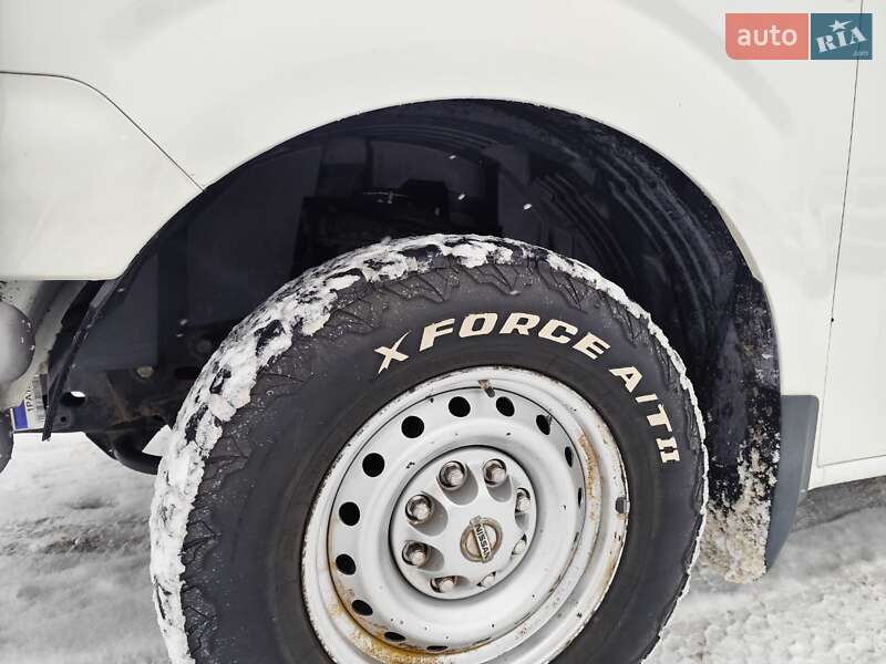 Грузовой фургон Nissan NV1500 2017 в Киеве