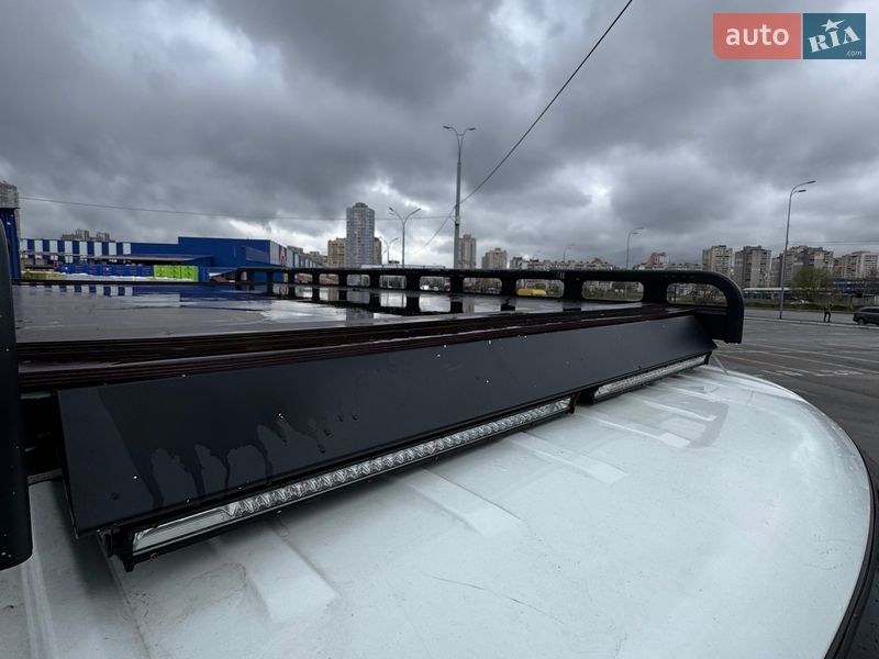 Грузопассажирский фургон Nissan NV1500 2017 в Киеве фото 29 Грузопассажирский фургон Nissan NV1500 2017 в Киеве