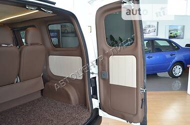 Минивэн Nissan NV200 2012 в Хмельницком