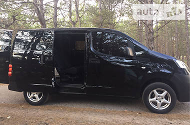 Вантажопасажирський фургон Nissan NV200 2012 в Херсоні