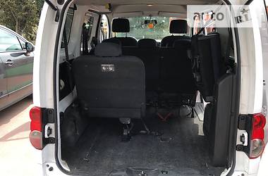 Грузопассажирский фургон Nissan NV200 2011 в Харькове