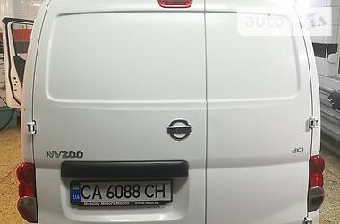 Грузопассажирский фургон Nissan NV200 2014 в Черкассах