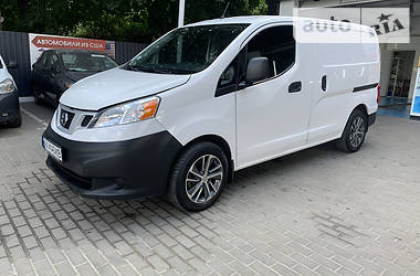 Грузопассажирский фургон Nissan NV200 2016 в Харькове