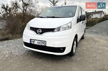 Мінівен Nissan NV200 2012 в Рівному