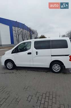 Мінівен Nissan NV200 2014 в Білій Церкві
