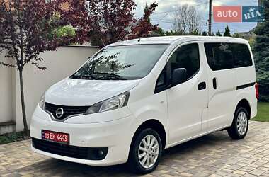 Минивэн Nissan NV200 2014 в 