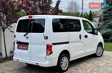 Минивэн Nissan NV200 2014 в 