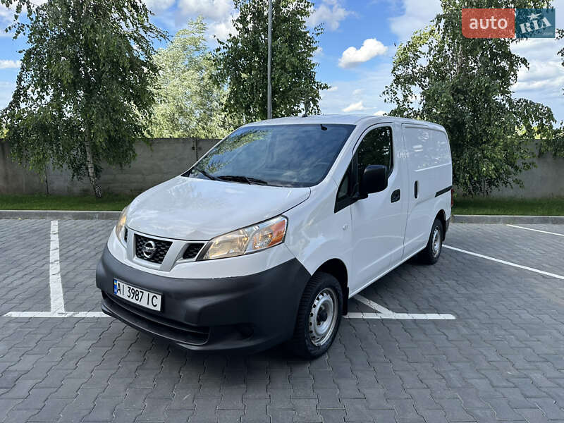 Nissan NV200 2017