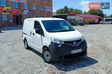 Вантажний фургон Nissan NV200 2014 в Кременчуці