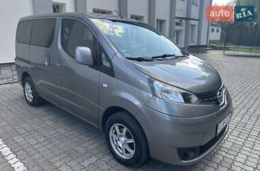 Мінівен Nissan NV200 2011 в Луцьку