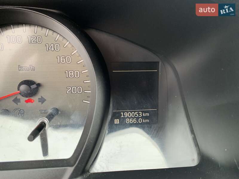 Мінівен Nissan NV200 2015 в Одесі