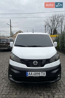 Грузовой фургон Nissan NV200 2017 в Днепре