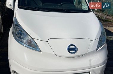 Мінівен Nissan NV200 2017 в Києві