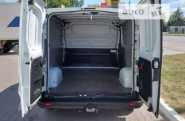 Грузовой фургон Nissan NV300 2019 в 