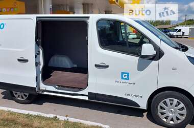 Грузовой фургон Nissan NV300 2019 в 