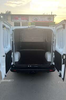 Вантажний фургон Nissan NV300 2018 в 